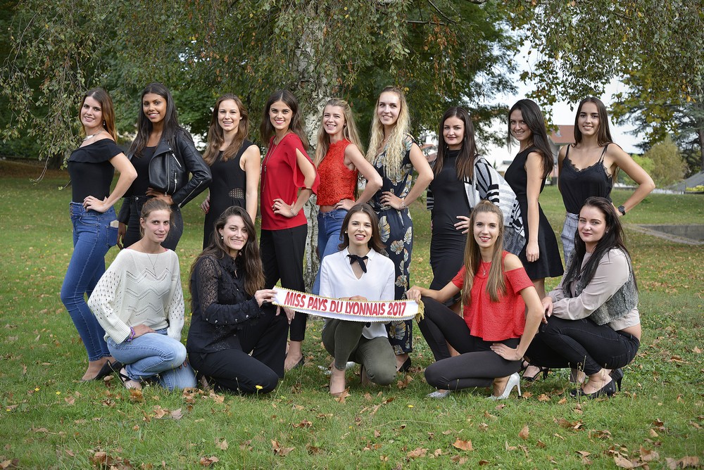 Affiches de Soutien des Candidates de Miss Pays du Lyonnais 2017